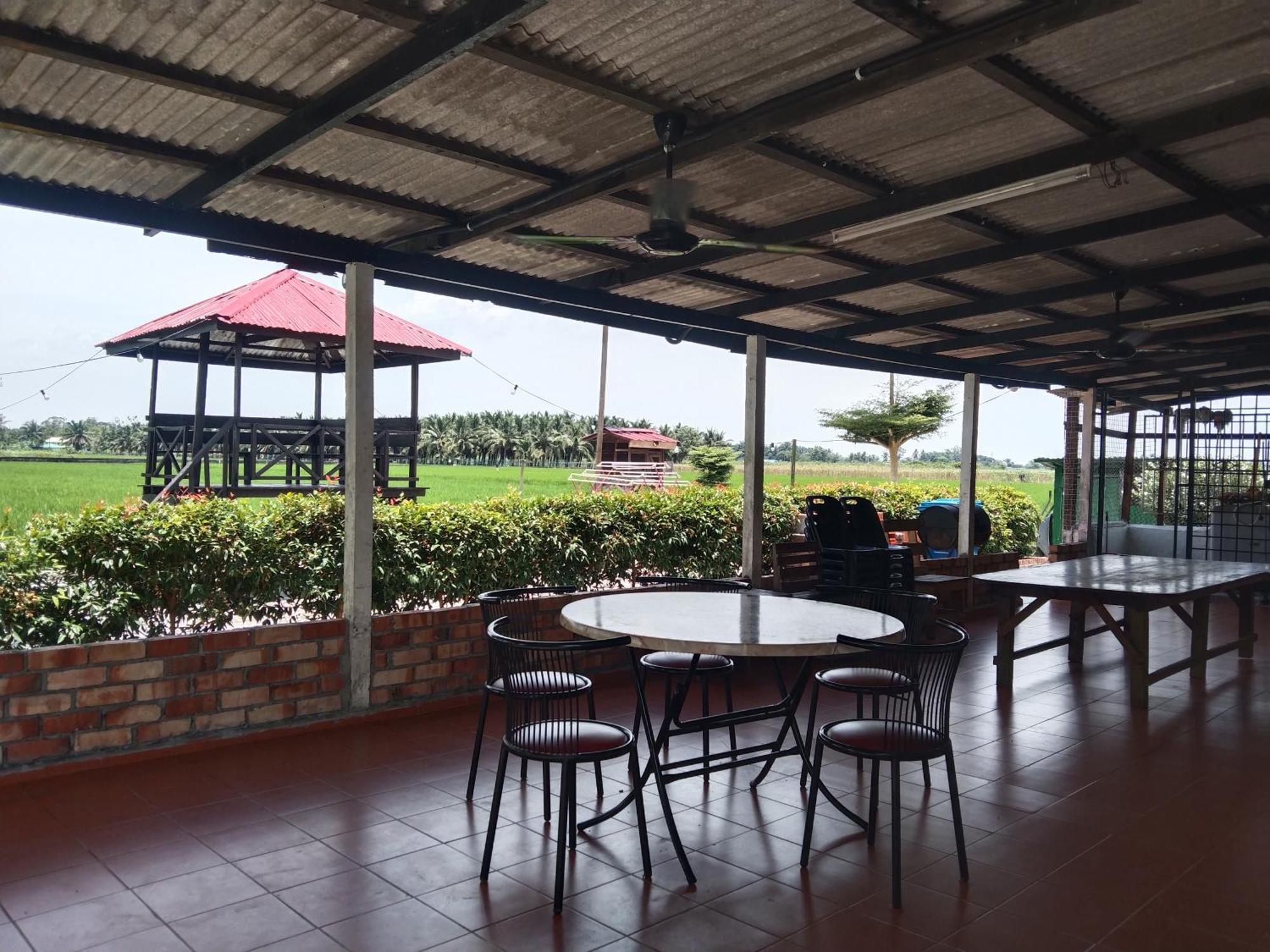 Casa Villa Homestay Sekinchan Exterior foto
